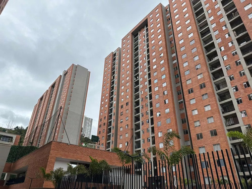 Lindo Apartamento En Unidad Muy Completa, Ubicada En Sabaneta