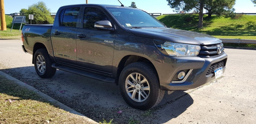 Toyota Hilux 2.4 Cd Dx 4x2 96 Mil Km