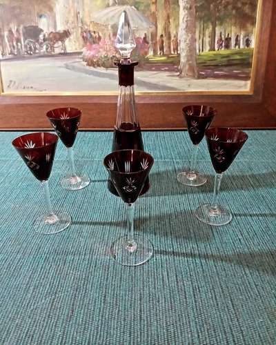 Juego De Botellón Y Copas De Cristal Checoslovaco (Usado)