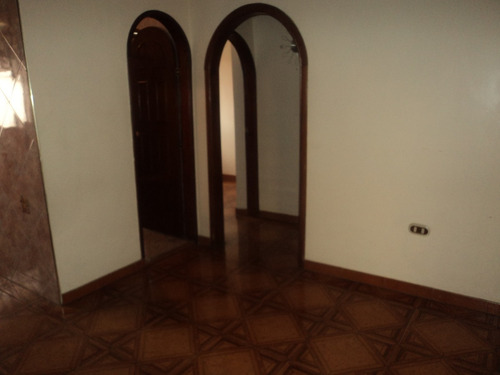 Imagen 5 de 16 de Venta De Apartamento En Urbanización El Lago Ii/madre María 04124827470