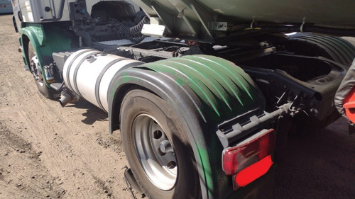 Imagem 7 de 18 de Scania P360 4x2 Cabine Estendida 2013