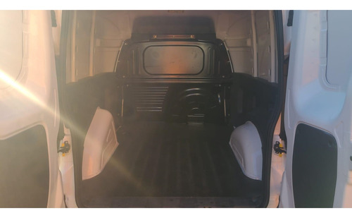 Fiat Fiorino 1.4 MPI FURGÃO ENDURANCE 8V FLEX 2P MANUAL