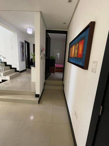 * Josefina Toledo: Hermosa Casa En Venta En El Parral, 495m², Cocina Concepto Abierto, Maletero, Bello Jardín Con Parrillera, Terraza, Fachada En Mármol, Planta 100%, Filtro Ósmosis Inversa, 268730