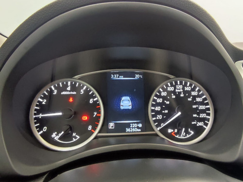 Imagen 13 de 15 de Nissan Sentra 2019