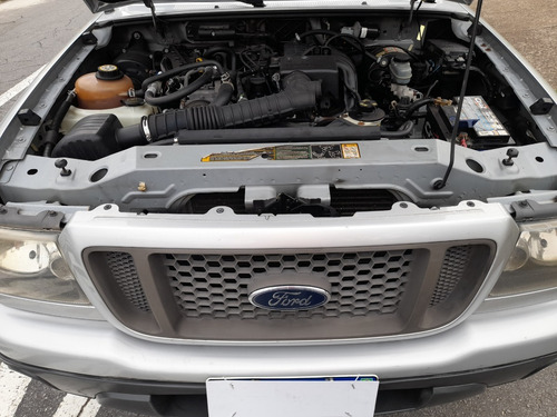 Imagem 13 de 13 de Ford Ranger Xls 2005 Super Conservada