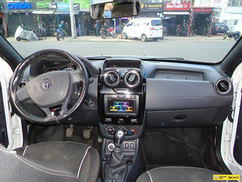 Renault Duster Oroch 2.0