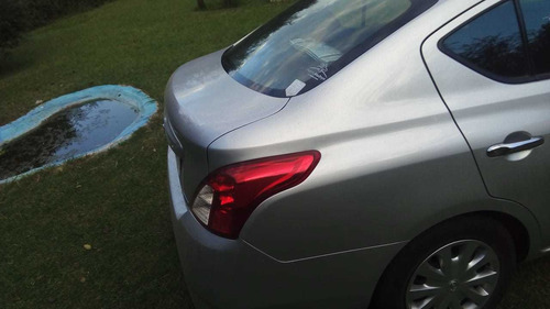 Nissan Versa 1.6 Sense 2017