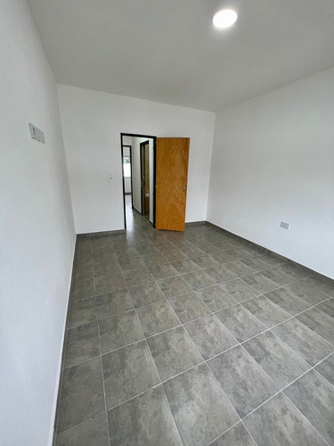 Imagen 12 de 29 de Duplex Dos Dormitorios