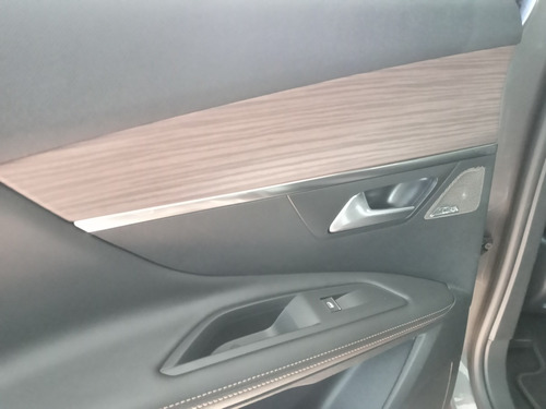 Imagen 9 de 16 de Peugeot 3008 Gt Pack Hdi Tiptronic 0km 2022