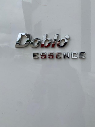 Imagem 9 de 10 de Fiat Doblo Essence 7 Lugares