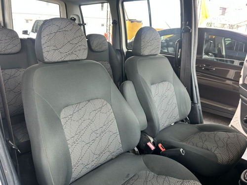 Fiat Doblo 1.8 16v Essence 7l Flex 5p