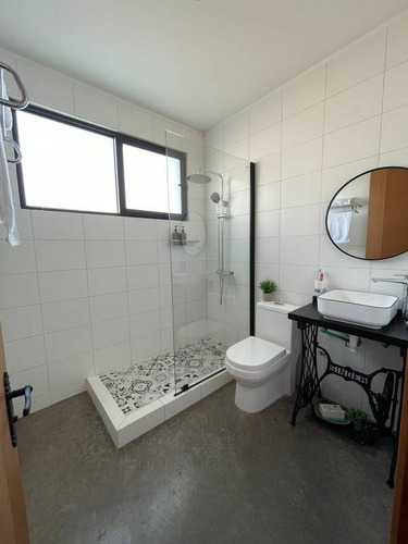 Imagen 13 de 25 de Amplia Casa En Venta Sector Exclusivo Chicureo