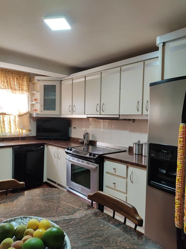 Imagen 7 de 14 de Excelente Casa Tres Niv Urb Parque El Retiro San Antonio