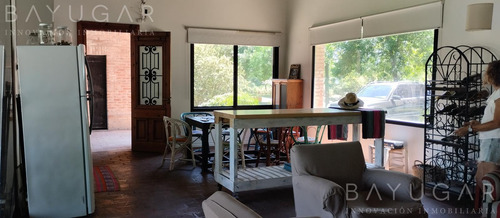 Venta Casa - Barrio Santa Catalina / Open Door