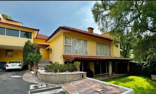 Una Casa Comoda, Iluminada Y Funcional Es Ideal Para Disfrutar De La Vida Diaria