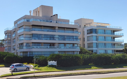 Gran Apartamento Frente Al Mar, Punta Del Este, Playa Brava