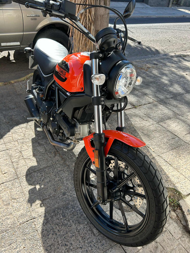 Ducati Sixty2 400