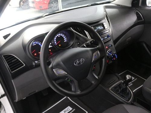 Hyundai Hb20s Unique 1.0 12v Flex 4p