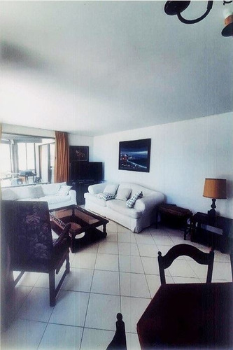 Imagen 2 de 10 de Departamento En Venta De 3 Dorm. En La Serena