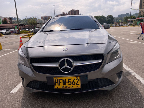 Mercedes Benz Cla200 1.6 At 2014