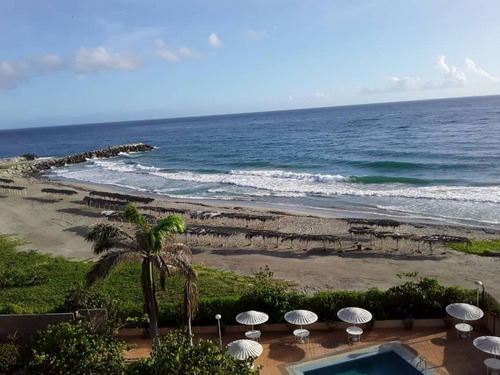 Imagen 2 de 13 de Alquiler Fijo La Guaira Edificio Frente Al Mar , Apartamento De 140 M2