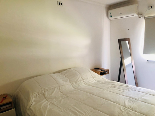 Imagen 3 de 15 de Casa Con Jardín Y Pileta En José C. Paz