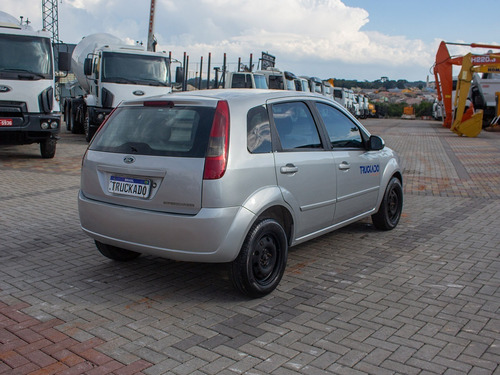 Imagem 5 de 12 de Ford Fiesta Supercharger 1.0 2005=mobi,hb20,kwid,sandero