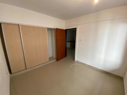 Imagen 9 de 13 de Venta- Deptos 3 Ambientes Con Cochera ! Muy Buen Precio!