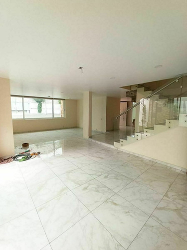 Imagen 6 de 13 de Oprtunidad De Casa Para Estrenar En Calle Cerrada / San Jeró