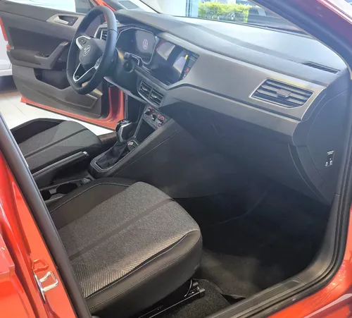 Volkswagen Nivus COMFORTLINE 1.0 T AT