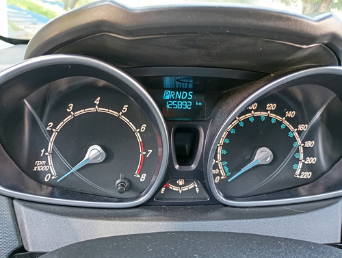 Ford Fiesta 1.6 16v Titanium Flex Powershift 5p