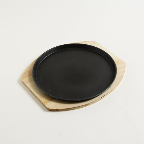 Fuente De Hierro Fundido Con Base De Madera De Bambu 28cm