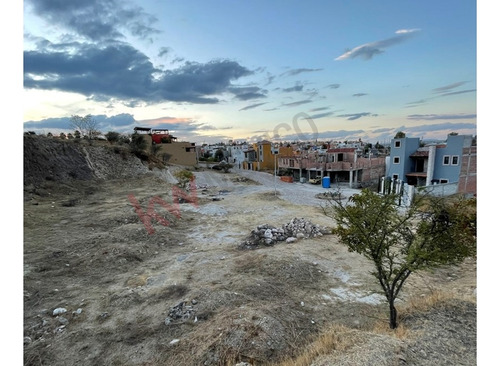 Terreno En Venta En Colonia Brisas, San Miguel De Allende 848.06 M2-lote 9-ubicación Privile...