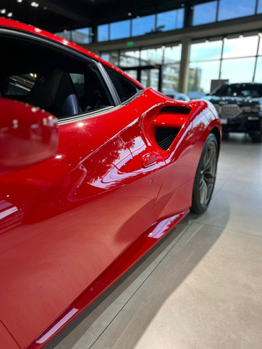 Imagen 17 de 18 de Ferrari 488 Gtb