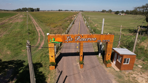 Lote En Barrio Cerrado La Reserva Del Oeste | Naturaleza, Seguridad Y Amenities