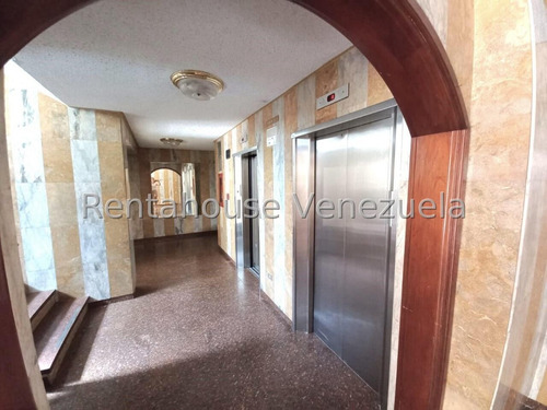 Ls Vende Apartamento El Paraiso
