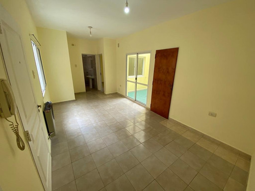 Imagen 11 de 21 de Departamento - Barrio Villa Rosas