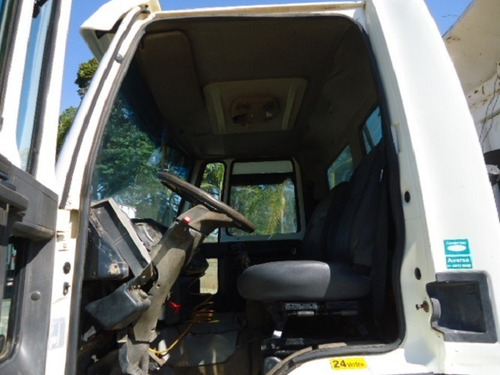 Ford Cargo 2932 Traçado, 6x4, 2007, Caçamba, Traçado