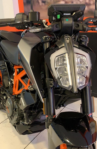 Imagem 11 de 15 de Ktm Duke 390 Prata Em 18x No Cartão / Taxa Especial
