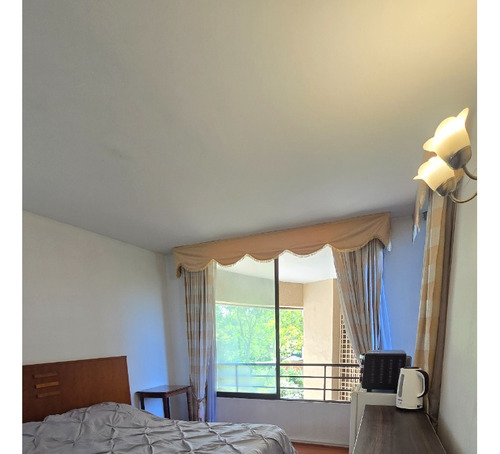 Arriendo Pieza En Suite, Las Condes. Para 1 Persona.