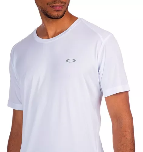 Roupas de Marcas  Camisetas, Camisas, Bermudas, Calças. - Camiseta Oakley  (P)