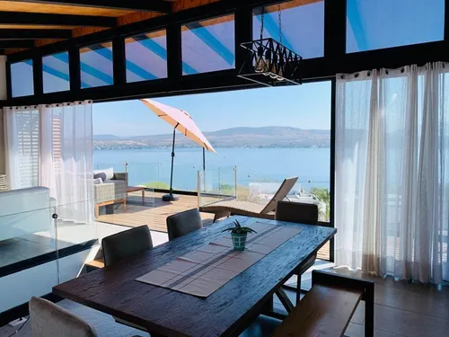 Casa En Fraccionamiento Con Seguridad Y Vista Al Lago De Tequesquitengo