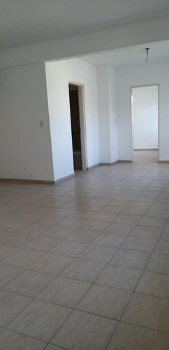 Imagen 20 de 21 de Oportunidad! Venta De Departamento 42 Mt2. Moreno Centro, Ca
