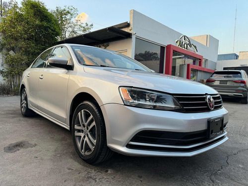 Volkswagen Jetta 2.5 Trendline At