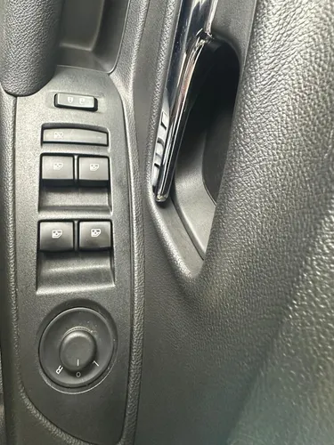 Chevrolet Trax 1.8 Ls Mt