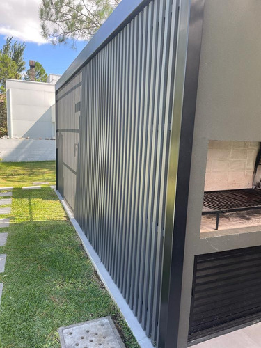 Imagen 24 de 29 de Casa En Venta De 3 Dormitorios, 3 Baños, Piscina En Barrio Privado Carmel