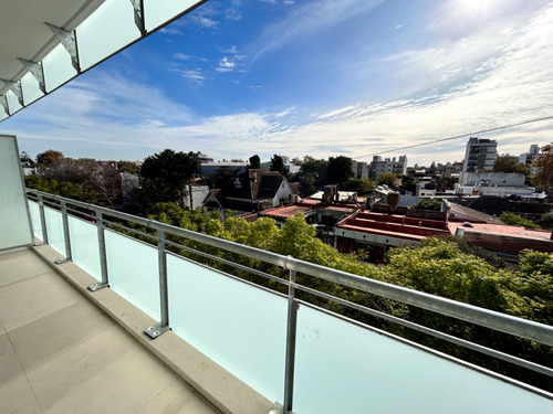 Ambiente Amplio Con Balcon Terraza Vista Panoramica Estrenar