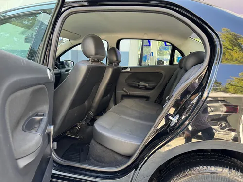 Volkswagen Gol Sedan 1.6 Trendline Mt