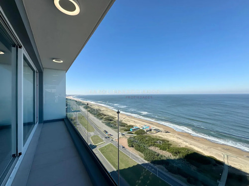 Departamentp En Venta En Edificio Le Parc Lll. Playa Brava; Punta Del Este