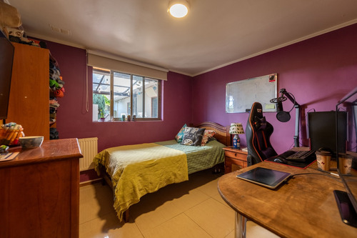Casa Con Local Comercial Av. Inés De Suárez, Temuco